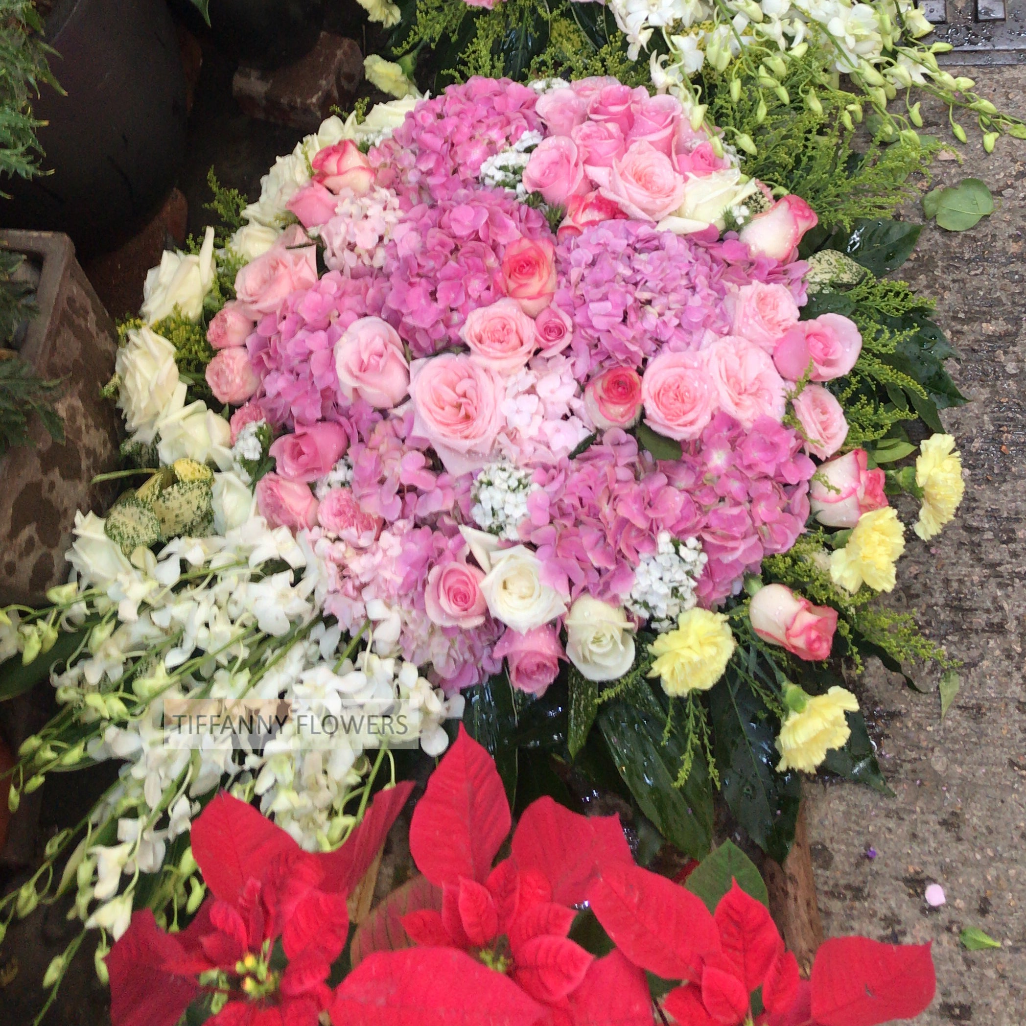 Pet funeral floral arrangement PF2